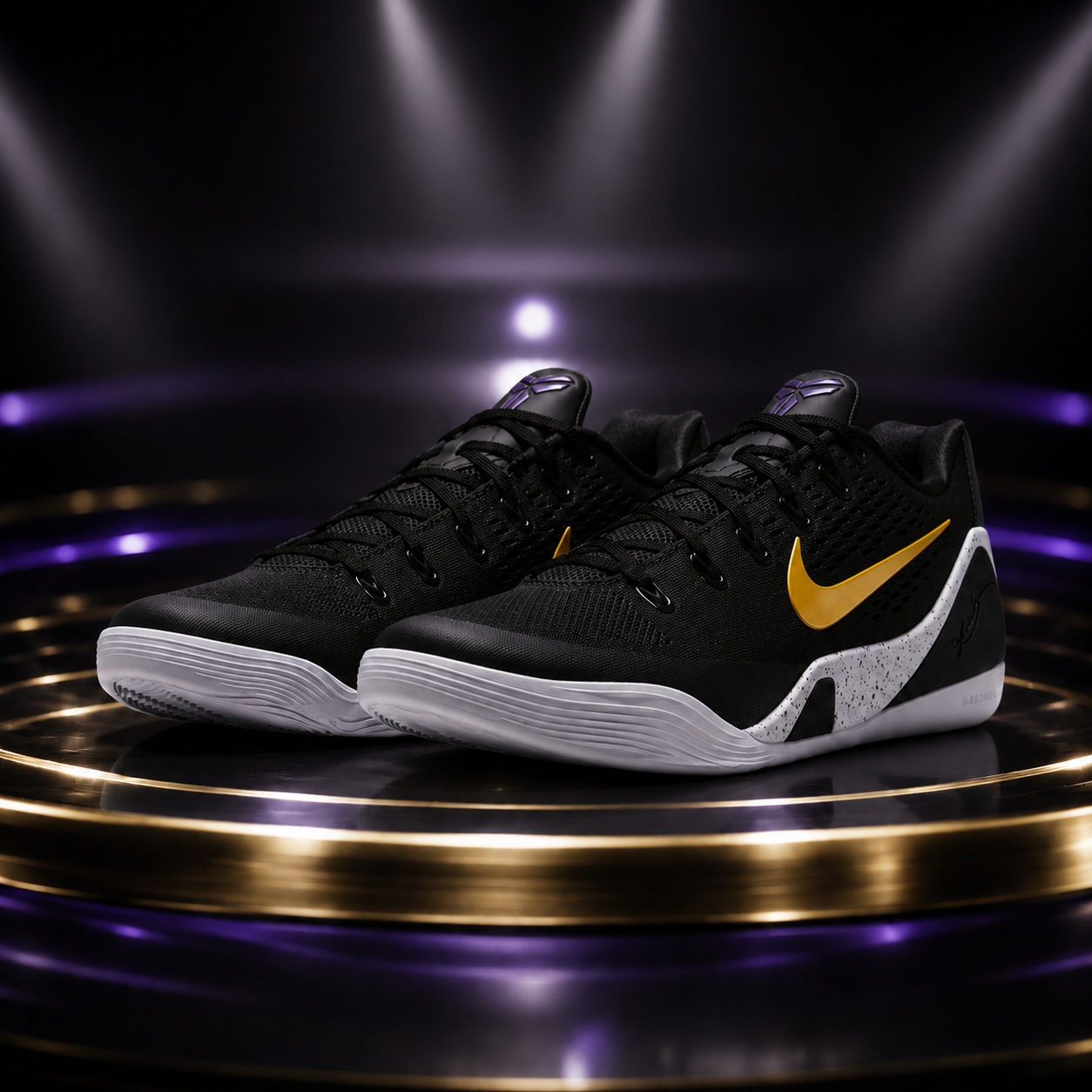 Kobe 9 Low EM Protro - BLACK UNIVERSITY GOLD